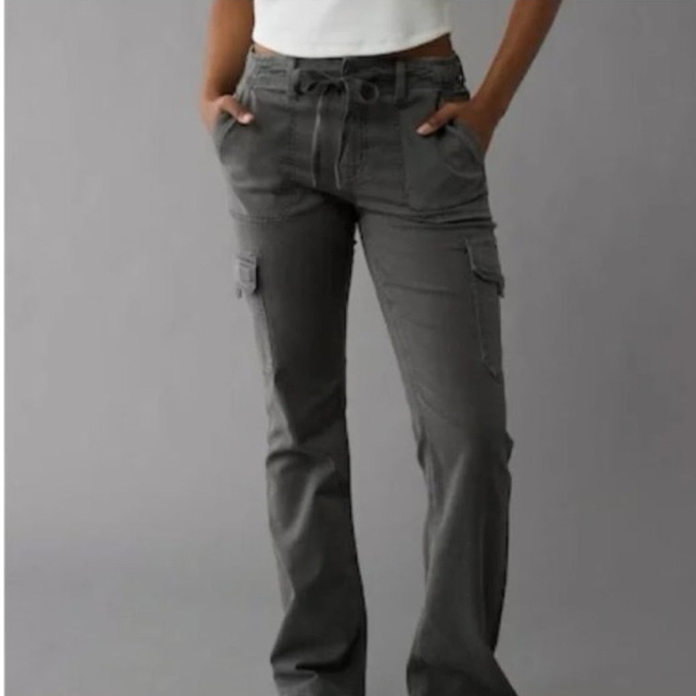 American Eagle Outfitters Gray Cargo Pants